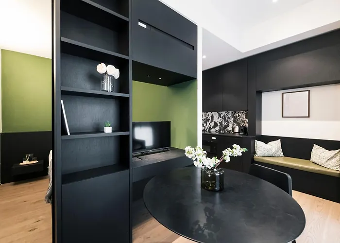 Easylife - - Magenta 83d - Magenta * Milan