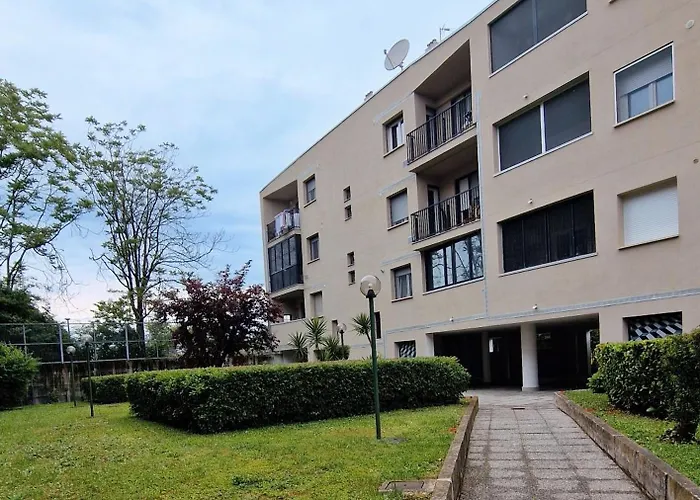 Comfy Penthouse Lägenhet Milano