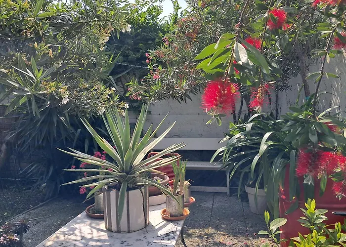 With A Garden מילאנו