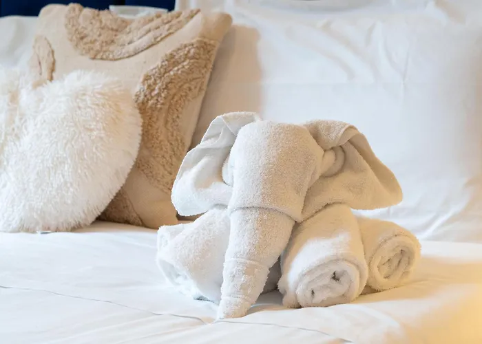 Sempione Apt- Citylife - 4 Posti Letto شقة