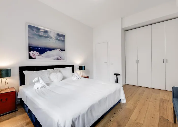 Sempione Apt- Citylife - 4 Posti Letto شقة ميلان