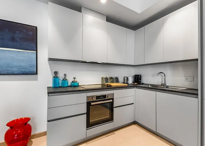 Washington Building - 4 Posti Apartment