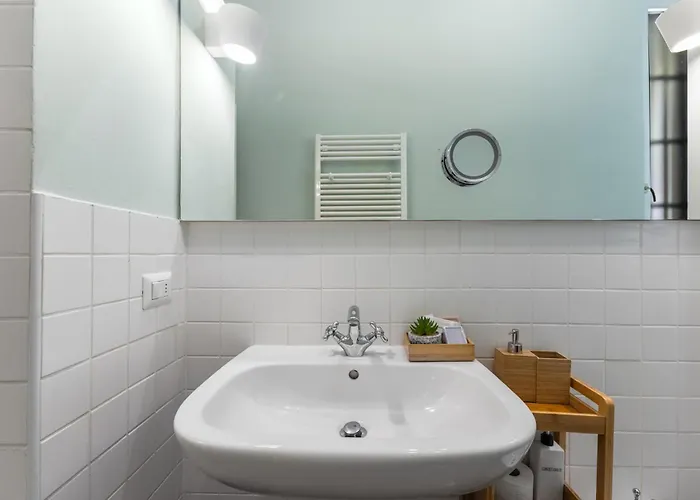 Boccaccio - 4 Posti - Metro Lägenhet Milano