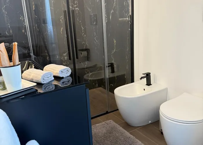 White House Con Posti Auto Appartamento