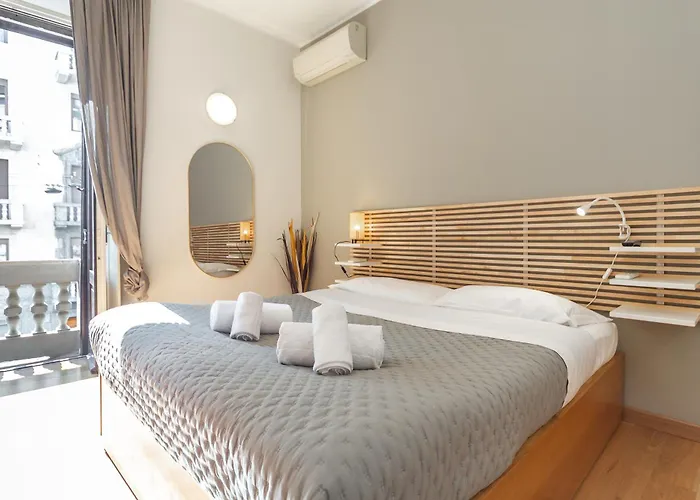 Διαμέρισμα Youhosty - Arco Della Pace