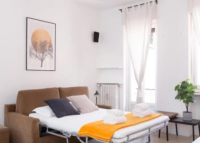 The Golden Floor - New Bright Apartmán Milán