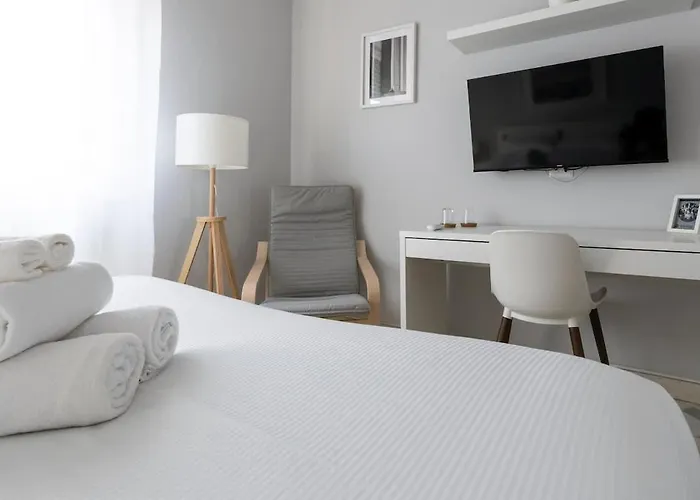 Contrasti - Black & White * 밀라노