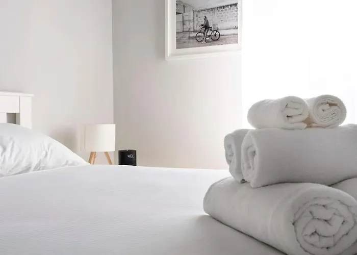 Contrasti - Black & White 아파트 밀라노