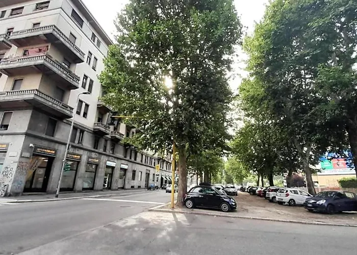 Marche91 - Modern In Isola Area מילאנו