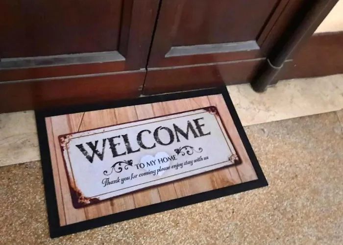 Marche91 - Modern In Isola Area דירה *