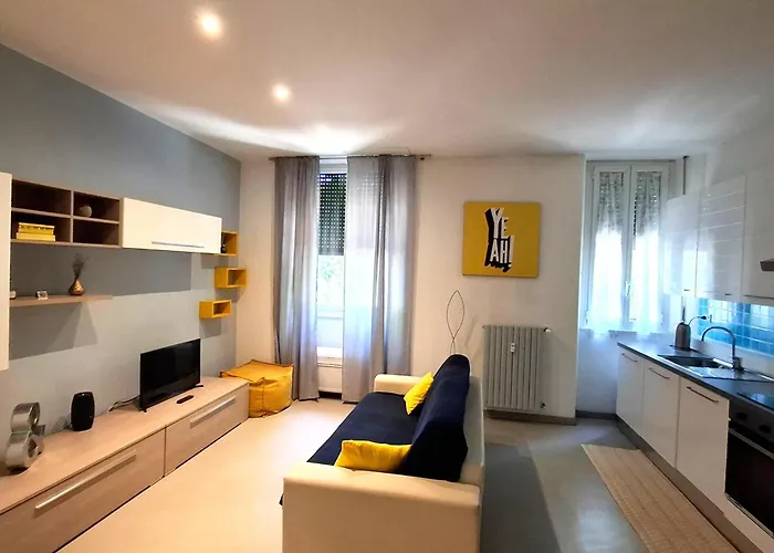 Marche91 - Modern In Isola Area Милан