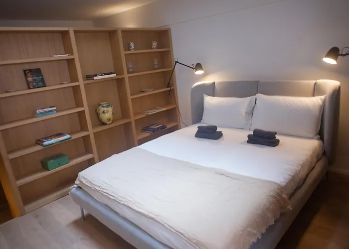 דירה Varanini Luxury Double Bedroom Two And Sauna מילאנו