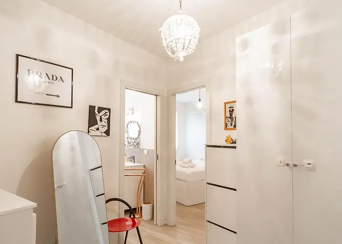 Historic Center-navigli Private Terrace 4 Pax Wifi 밀라노