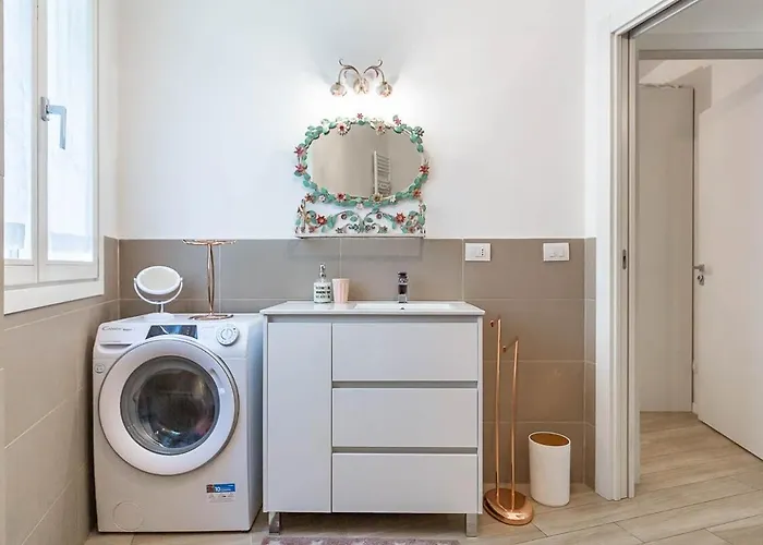 Historic Center-navigli Private Terrace 4 Pax Wifi Appartamento