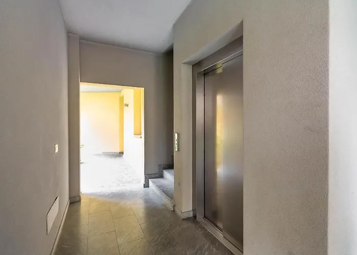 Historic Center-navigli Private Terrace 4 Pax Wifi