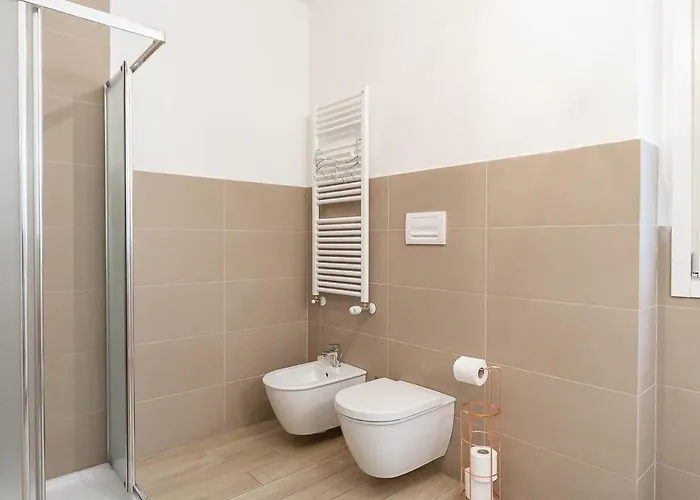 Historic Center-navigli Private Terrace 4 Pax Wifi Appartamento