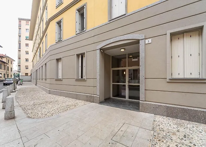 Historic Center-navigli Private Terrace 4 Pax Wifi Appartamento Milano