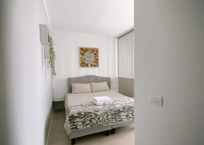 Apartment Smart 10 Minutes Duomo By Metro