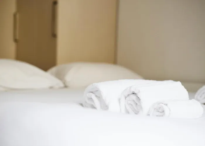 Domusmi Tadino 48 Station Apartamento *