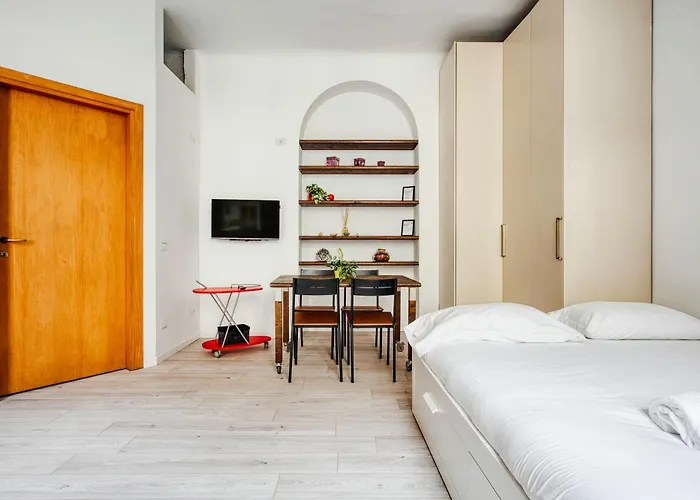 Domusmi Tadino 48 Station