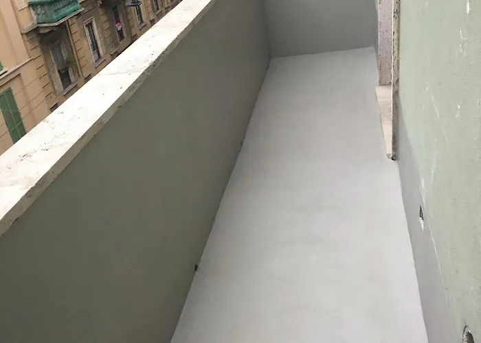 Cozy In Paolo Sarpi With Balcony ミラノ