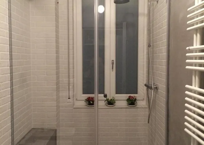 Cozy In Paolo Sarpi With Balcony * Milano