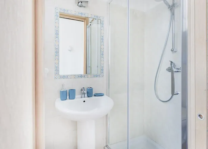 Easylife - - 9 - Porta Romana *