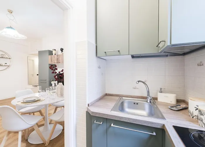 Easylife - Living Raffinato Con Vista In Solari