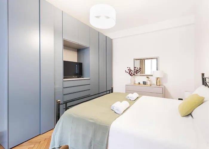 Appartamento Easylife - Living Raffinato Con Vista In Solari Milano