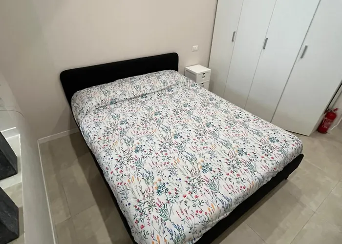 Monolocale Piazza Gambara M1 ميلان