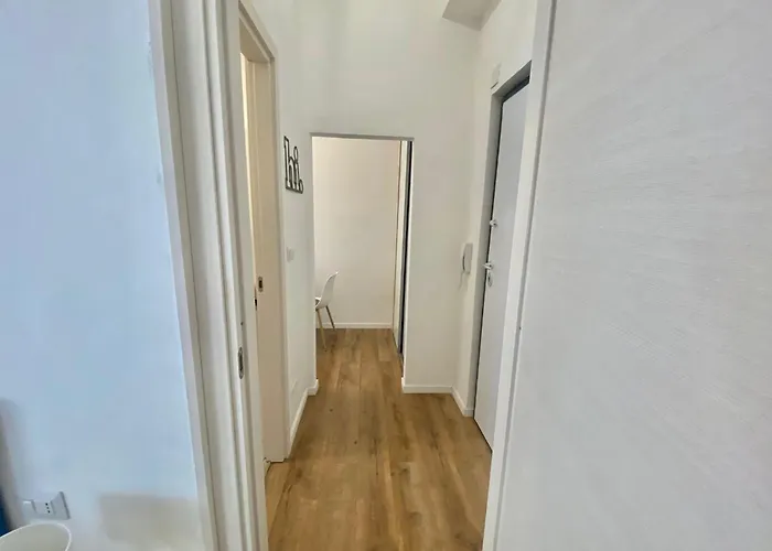 Lägenhet Nolo Urban Nest Apartment, Confortevole E Graziosa, Servita Di Tutti I Comfort E Metropolitana Per Stazione E Garibaldi *