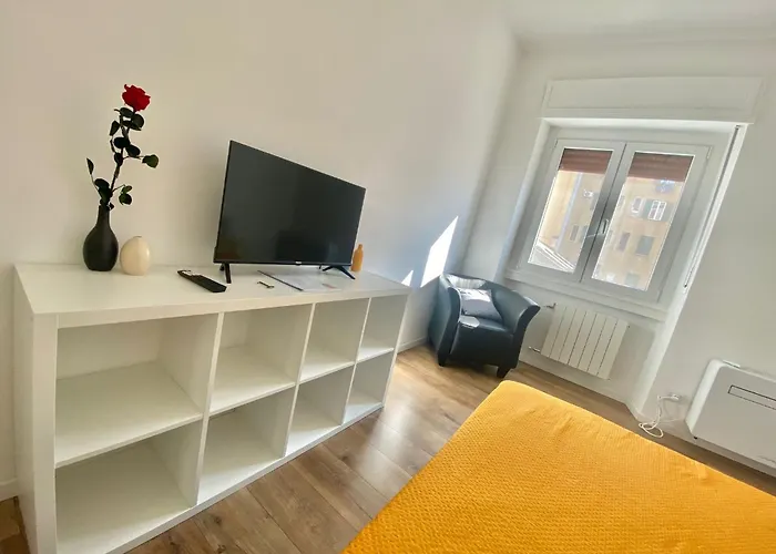 Nolo Urban Nest Apartment, Confortevole E Graziosa, Servita Di Tutti I Comfort E Metropolitana Per Stazione E Garibaldi *