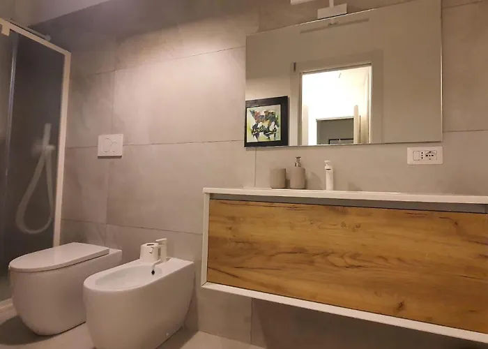 - Cozy & Connected Apartament Mediolan