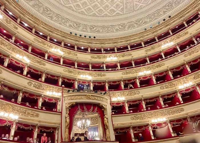 Martinengo30 - Metro M3 * מילאנו