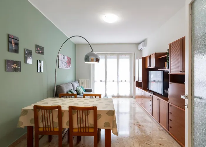 Feels Like Lejlighed *