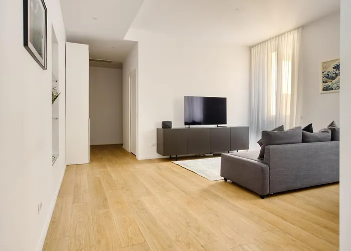 Hostmate - - Donatello 9 - Loreto Milan