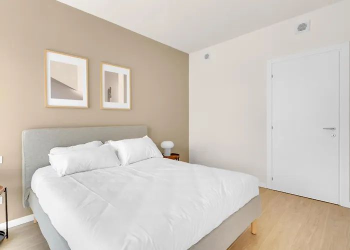 Airy With Balcony & Garage By Ndp Rent * Mediolan