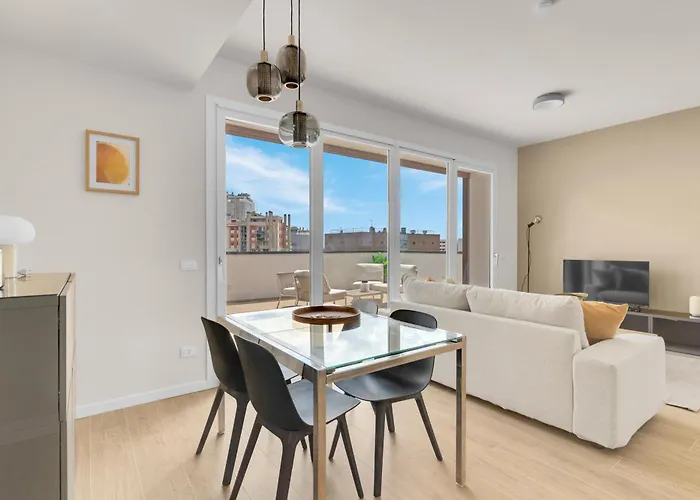 Apartment Airy With Balcony & Garage By Ndp Rent *