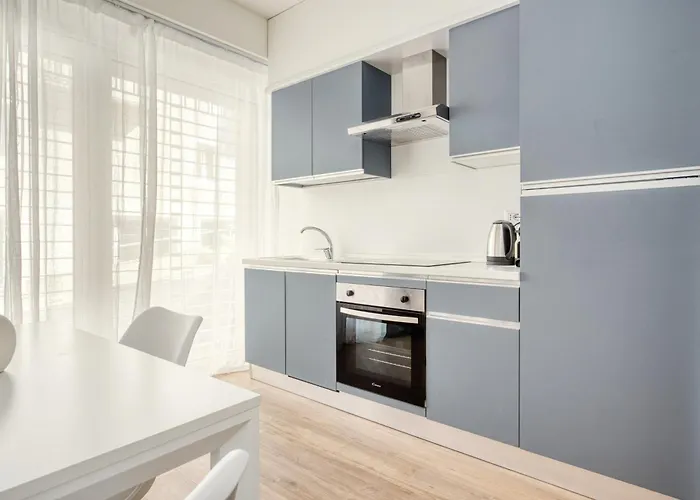 Hostmate - - Imperia's Pearl - Romolo Iulm アパート
