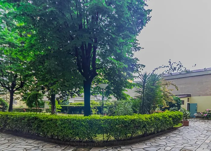 Lägenhet Trilocale Fronte Parco Milano