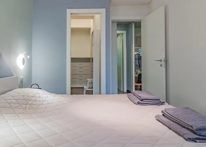 Lägenhet Trilocale Fronte Parco Milano