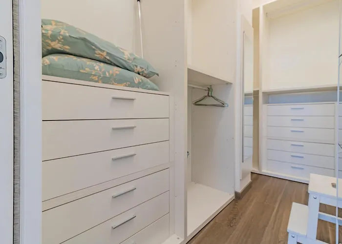 Lägenhet Trilocale Fronte Parco