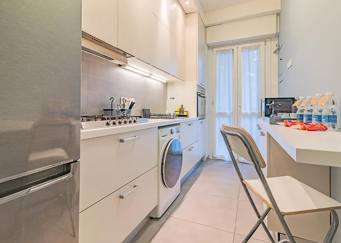 Trilocale Fronte Parco Lägenhet