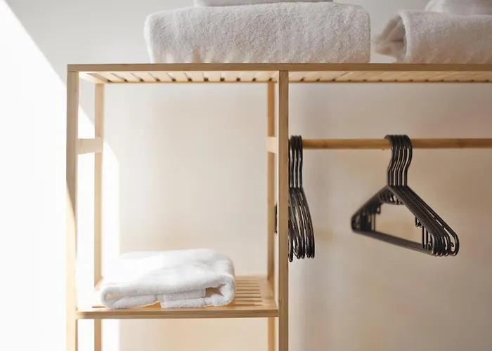 Hostmate - - Doria's Light - Stazione Apartment *