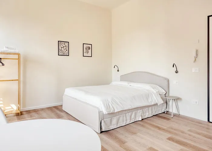 Hostmate - - Doria's Light - Stazione * Milano