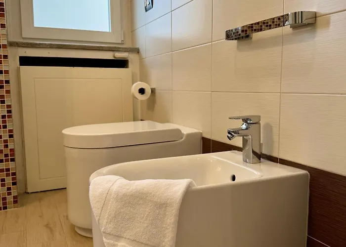 Lr Deluxe - Savoia 3 - Repubblica Apartment *