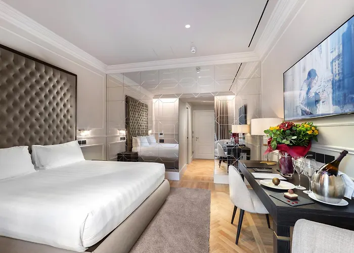 The Glamore Duomo Hotel