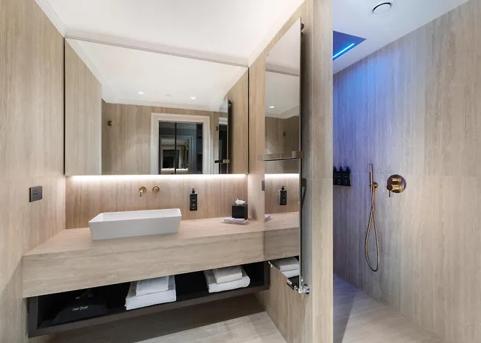 The Glamore Duomo Hotel Milan