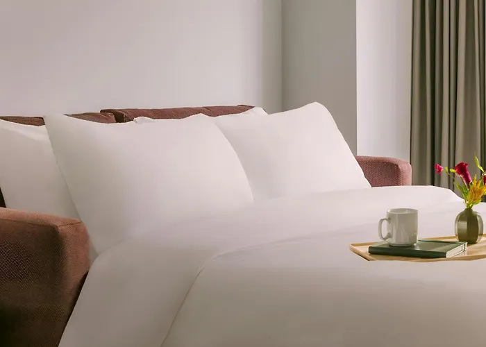 Bob W Milan Crocetta