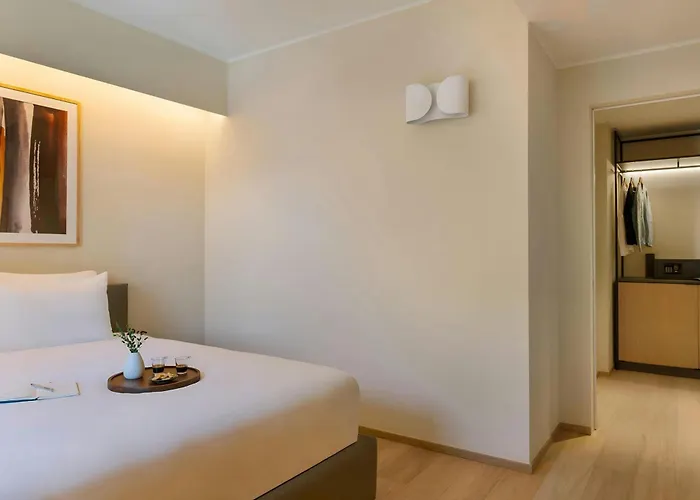 Ξενοδοχείο με διαμερίσματα Bob W Milan Crocetta